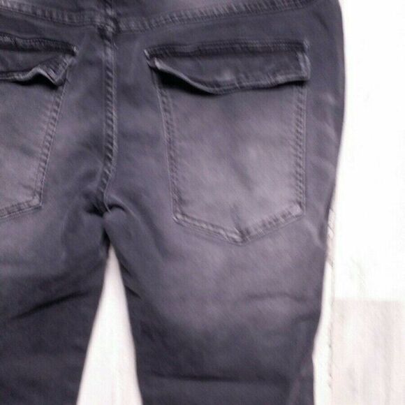 33x27 Free People Black Distressed Destroyed Ankle - Picture 8 of 13